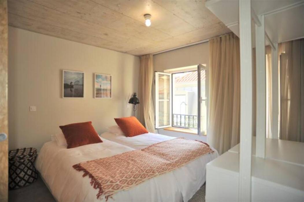 Madragoa Modern Apartments Lisbon Luaran gambar