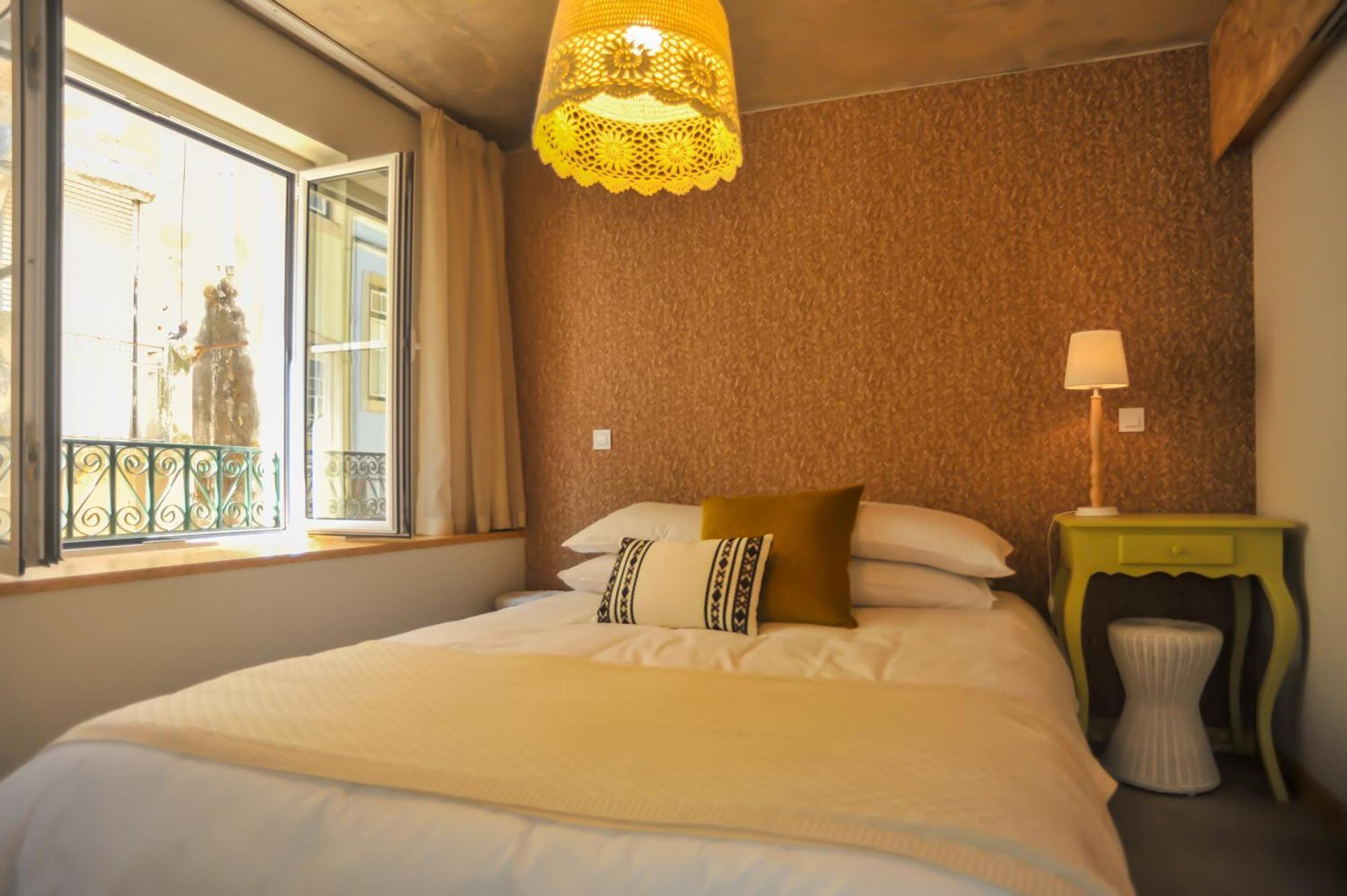 Madragoa Modern Apartments Lisbon Luaran gambar