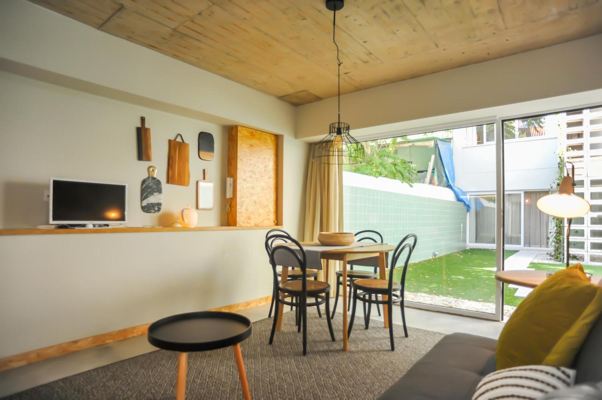 Madragoa Modern Apartments Lisbon Luaran gambar